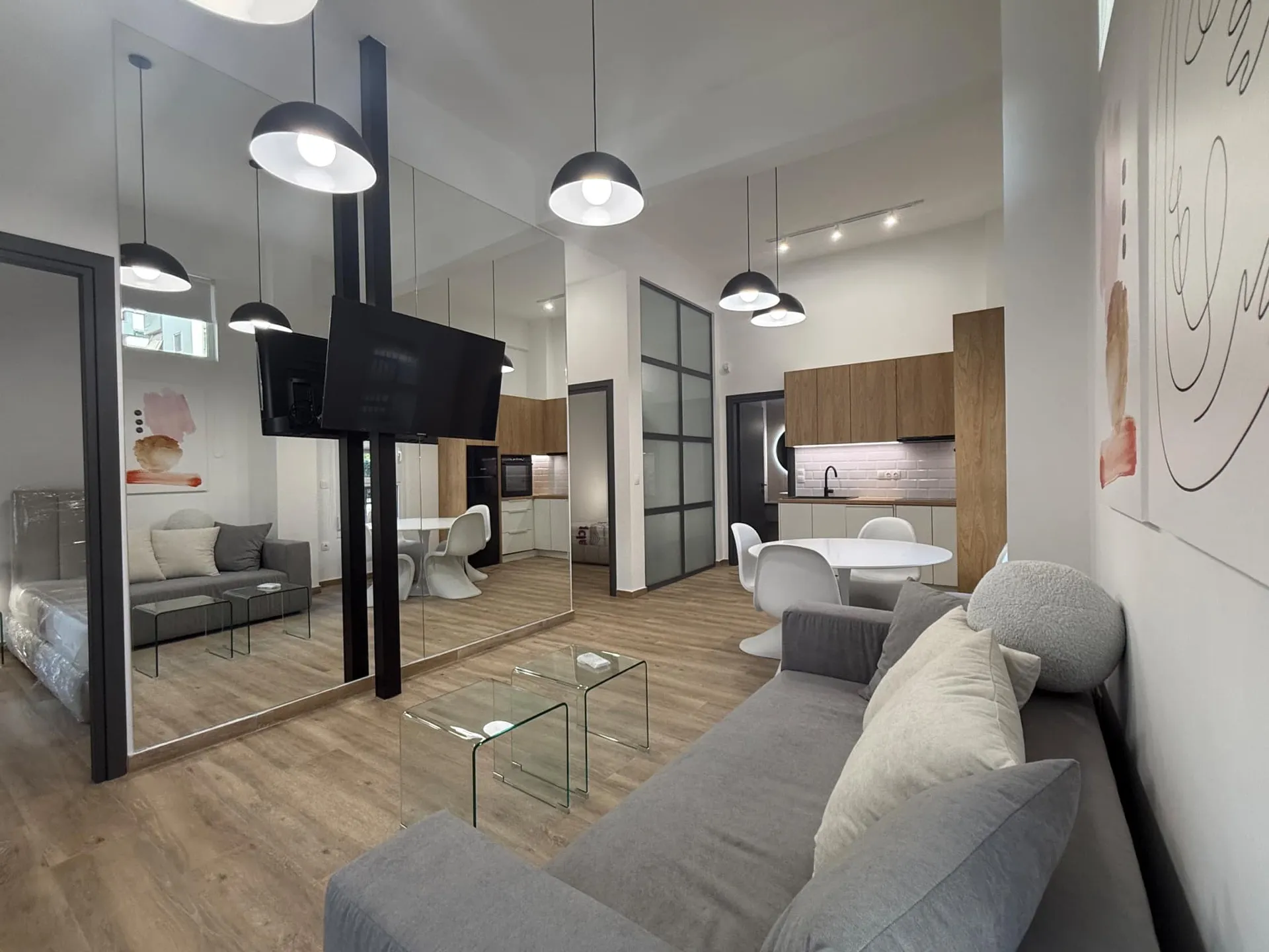 Athena Court Suite - Image 1